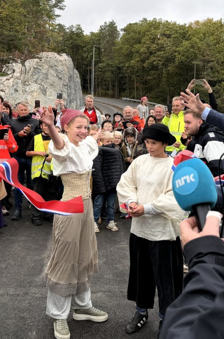 Lenke til artikkel: Gang- og sykkelveien åpnet!
